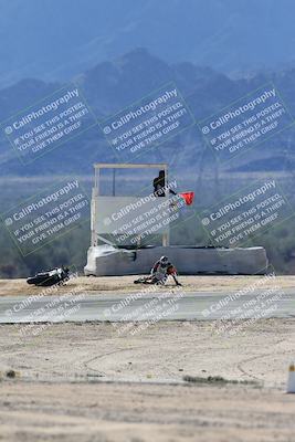 media/Nov-16-2025-Race Pace (Sun) [[8c5fa54630]]/Verified Riders/2-Turn 7 (945am)/